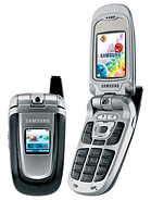Specification of BlackBerry 7100x rival: Samsung Z140.