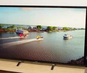Specification of LG OLED55C7P rival: Sony XBR-65X900B.