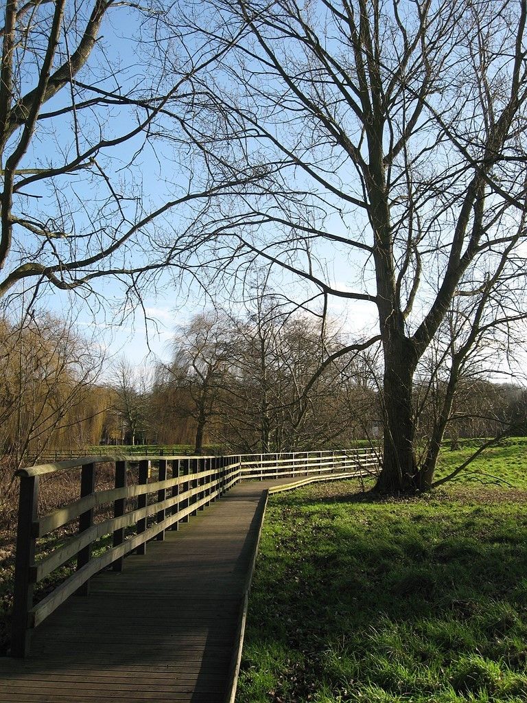 Canon PowerShot SD900 (Digital IXUS 900 Ti) specs and prices. Canon