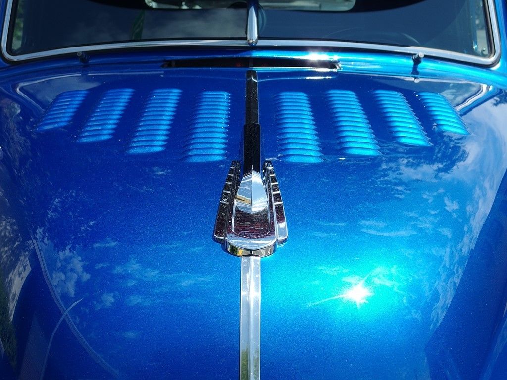 Pentax MX1 specs and prices. Pentax MX1 comparison with rivals.