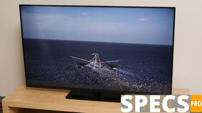 VIZIO E400i-B2 specs and prices, comparison with rivals.